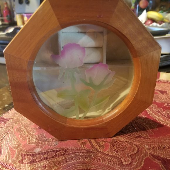 Jewelry Box - Picture 2 of 4